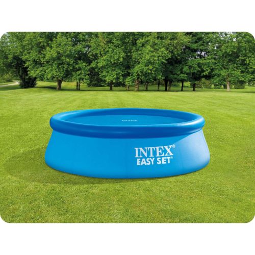 Napelemes burkolat a medencéhez 244 cm INTEX 28010