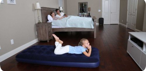 Légmatrac 185x76x22 cm, dugattyús pumpával Bestway 67000