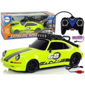 Sportautó 1:18 Zöld Pótkerék Pilot