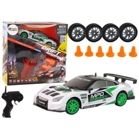   DRIFT Rally Car Set+ R/C távirányító és tartozékok 15 km/h sebességig