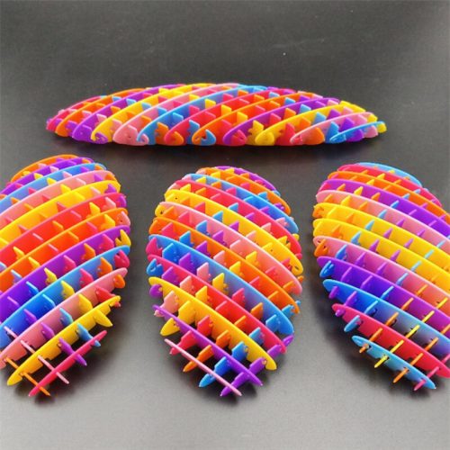 Interaktív stresszoldó játék, szivárvány színű, 10x8x2cm, finommotorika fejlesztésére, 3 éves kortól ajánlott gyermekeknek - LEAN Toys