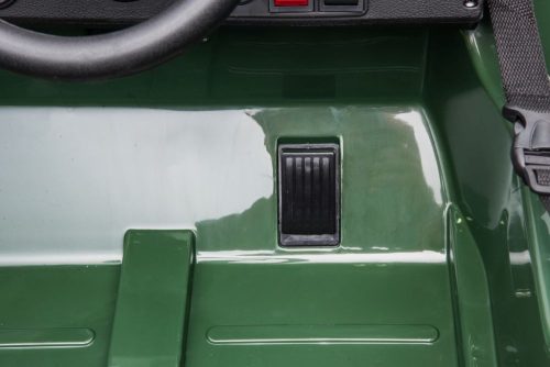 JH-103 akkumulátoros autó, katonai zöld, 4x4