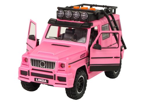 Auto Off-Road Pink V12 turbina