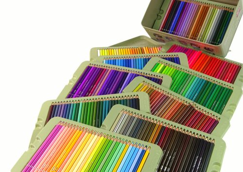 Kis művész szett 300 db. Ceruzák a szervezőben