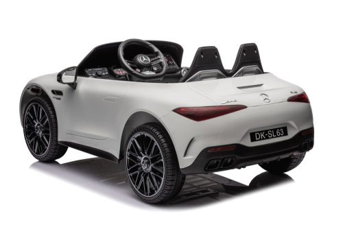 Mercedes AMG SL63 akkumulátoros autó fehér