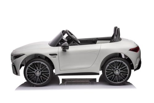 Mercedes AMG SL63 akkumulátoros autó fehér