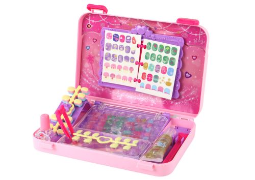 Bőrönd köröm kiegészítőkkel Manikűr matricák Köröm tippek