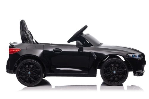 Elektromos autó BMW M4 fekete