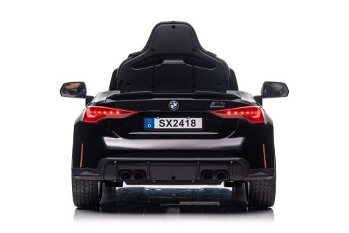 Elektromos autó BMW M4 fekete