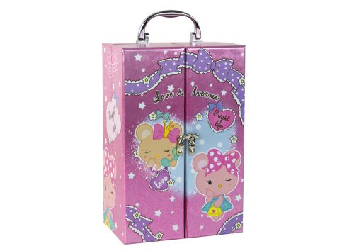 Szépség smink és köröm szett egy rózsaszín bőröndben