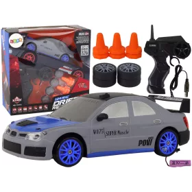   Távirányítós sportautó R/C 1:24 szürke cserélhető kerekek