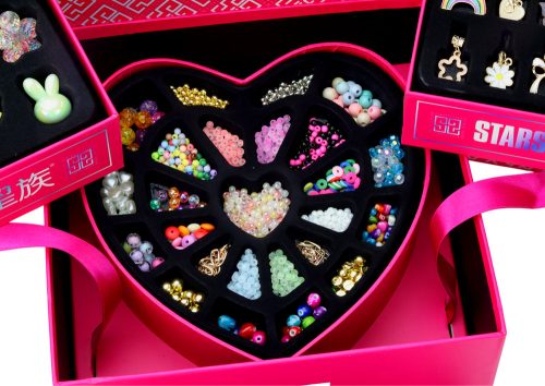 ﻿DIY Ékszerkészítő Szett Gyöngyök Medálok Doboz 1267 db.