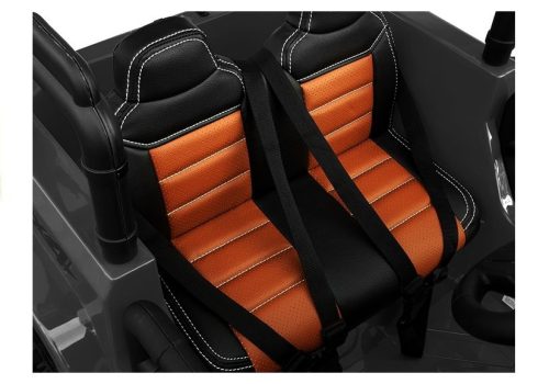 Elektromos kisautó WXE-1688 4x4 fekete