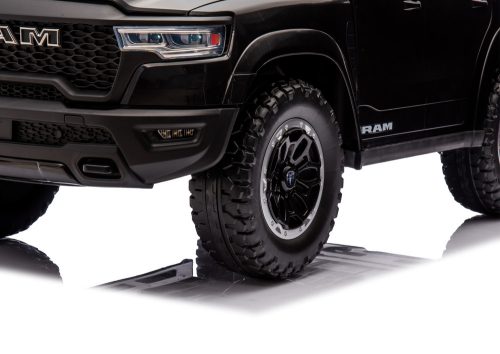 Akkumulátoros autó ZB618 Dodge Ram fekete