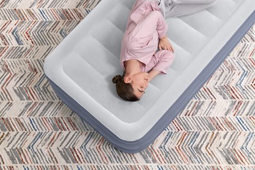 Felfújható matrac pumpával 191 x 97 x 51 cm Bestway 6713G