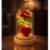 Örök Rózsa Kupolában LED Világítással Piros Szívvel 14x8cm