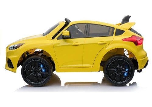 Ford Focus RS sárga – elektromos autózás