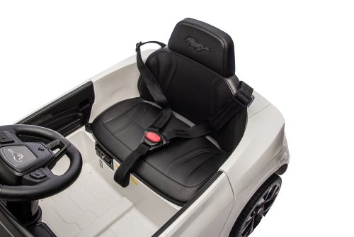 Ford Mustang Mach-E fehér 24 V-os akkumulátoros autó