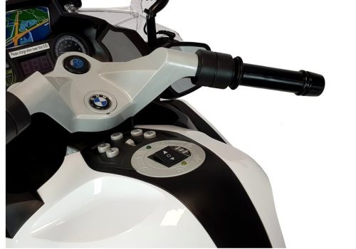 BMW rendőrségi motorkerékpár fehér - elektromos motorozás