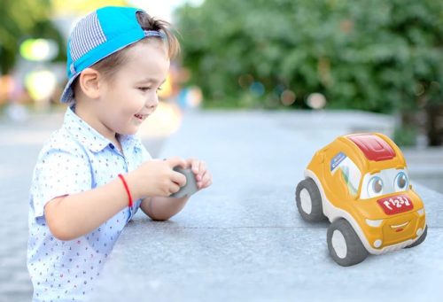 Beszélő oktató távirányítós kaszkadőr autó Salto lengyel nyelv Clementoni 50936