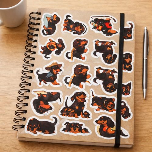 Tacskó matricakészlet különféle motívumok díszítésére 54 db.