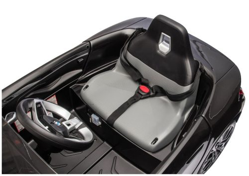 BMW i4 4x4 JE1009 fekete akkumulátoros autó