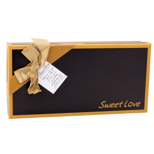 Virágdoboz Örökké Illatos Rózsa Virágok Dobozban Lila 18 db.