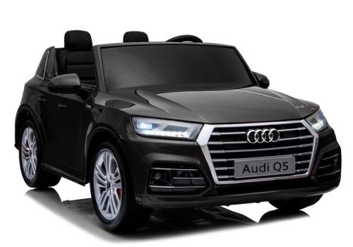 Új Audi Q5 2-üléses fekete festés – elektromos autózás