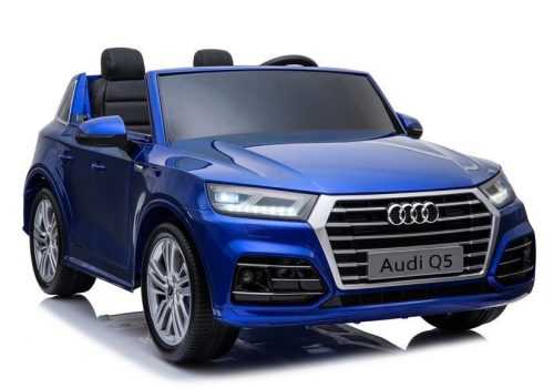 Új Audi Q5 2 üléses kék festés – elektromos autózás