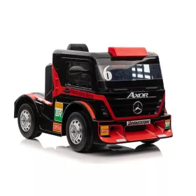 Autó Mercedes XMX622 Redhez