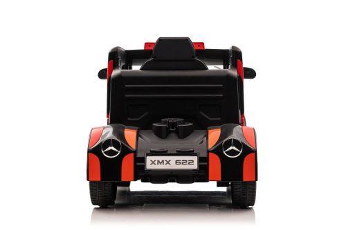 Autó Mercedes XMX622 Redhez