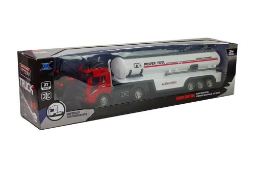 Távirányítású tartálykocsi fényekkel és hangokkal