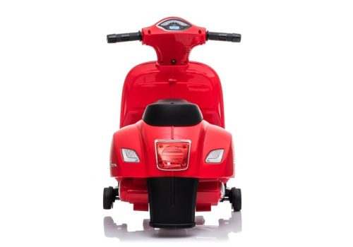 Piros elektromos robogó Vespa GTS 300 Mini