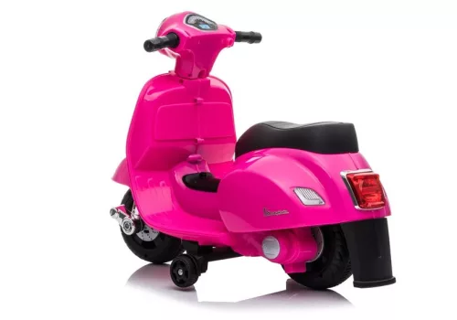 Rózsaszín elektromos robogó Vespa GTS 300 Mini
