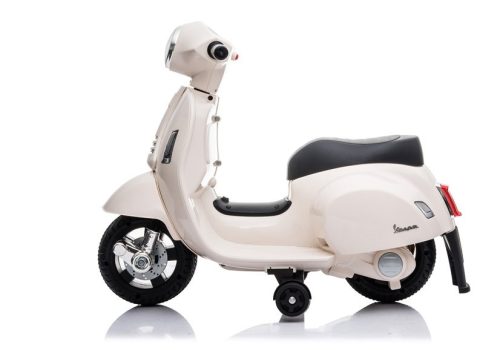 Fehér elektromos robogó Vespa GTS 300 Mini