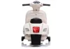 Fehér elektromos robogó Vespa GTS 300 Mini