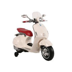 Fehér elektromos robogó Vespa GTS 300