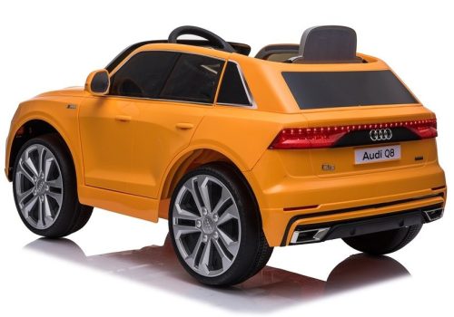 Ride On Car Audi Q8 JJ2066 Sárgára festve