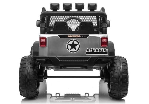 Ezüstre festett Jeep JC666 Electric Ride On Car