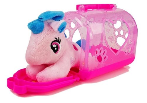 Kis egyszarvú szállító kabalával