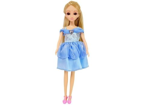 Baba, modell. Ruhakészlet. Öltözködés. Ékszerek egy bőröndben.