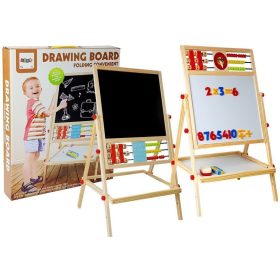 Fa krétatábla. Abacus. Óra, számok és mágnes