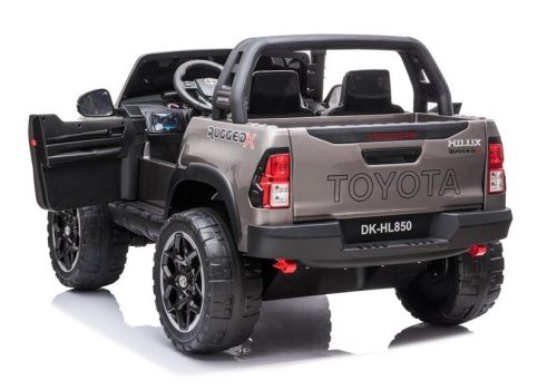 Electric Ride On Car Toyota Hilux Ezüstre festve