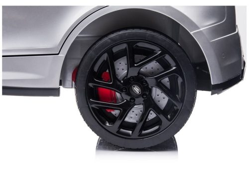 Elektromos kisautó Range Rover ezüstre festve
