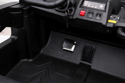 Elektromos babakocsi STRONG A032 Fehér