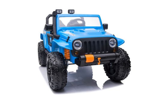 Elektromos utazás az XB-1118 kék autón