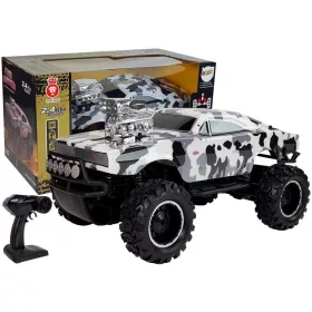   Távirányítású 2.4G 4x4 terepjáró fehér és fekete terepszínű